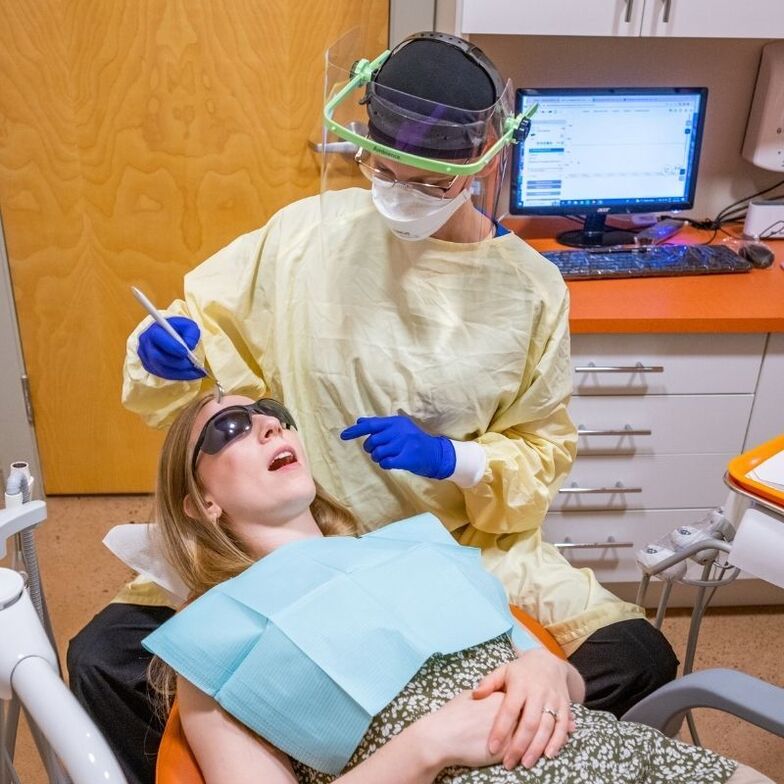 APX dental hygiene and whitening